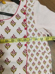 Buy1 Get1 (same priced item) Aurelia kurti