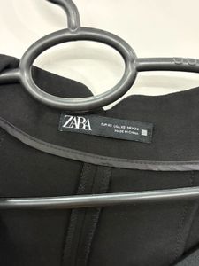 ZARA High-Waisted Tailored Black Trousers