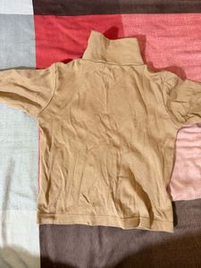 Cute "Camping is my Therapy" Turtle Neck Top