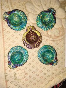 Decorative Peacock Diya Set