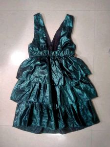 Metallic Emerald Green Tiered Party Dress