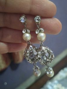 Elegant Necklace and Earrings Set
