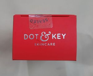 DOT &amp; KEY Strawberry Dew Tinted Sunscreen SPF 50