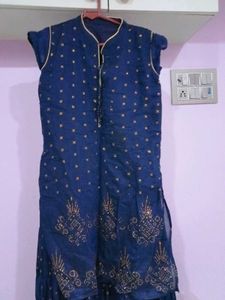 Stunning Navy Blue Embellished Kurta Set