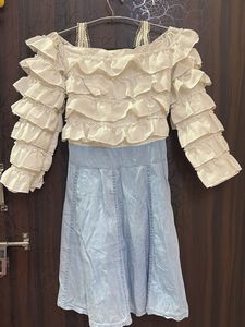 Chic Off-Shoulder Ruffle Top