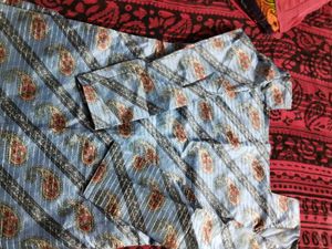 Stylish Paisley Print Blouse