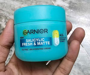 Garnier Salicylic Fresh & Matte Cream