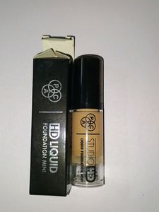 PAC Liquid Foundation ( Combo Shades)