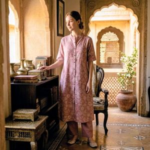 Pink Floral Print Kurta with pockets