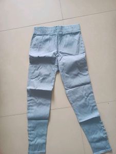 xs size new unused grey leggings with pockets