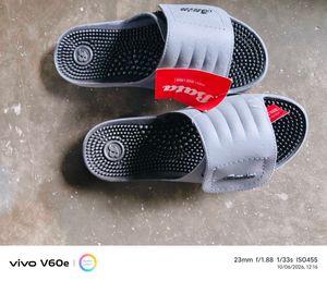 Bata Grey Massage Slippers👞😍🤍💙