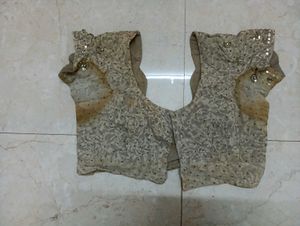 CLOTHES BUNDLE FOR RECYCLING / DONATION