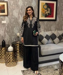 Elegant Black Embroidered Kurta Set