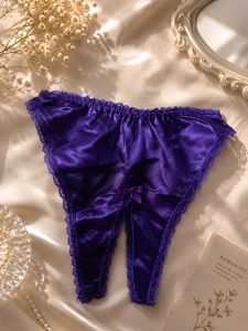Blue Lace Tong