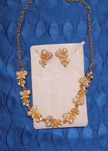 Necklace Set
