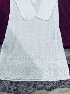 Elegant White Chikankari Kurti💎🤍