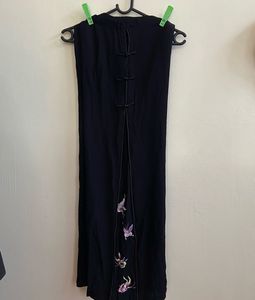 Chic Black Wide-Legged Pants