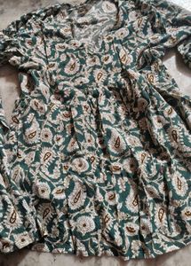 Elegant Green Paisley Print Kurta