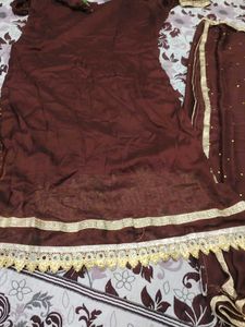 Maroon Kurta Set with Gold Embellishments