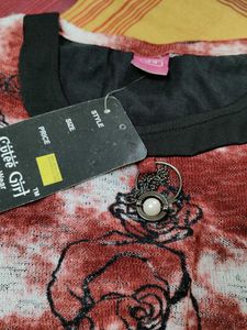 Cute Girl Rose Print top