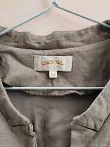 Elegant Grey Zippered Jacket