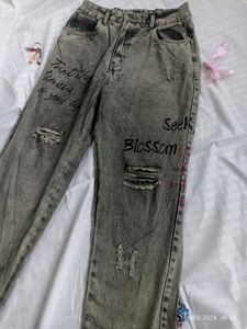 Boyfriend Jean's