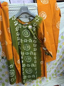 Green &amp; Orange Batik Print Kurta Set