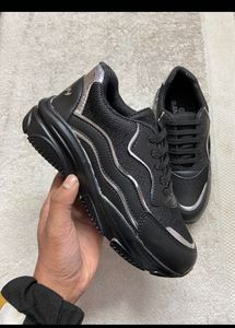 Girls Sneakers