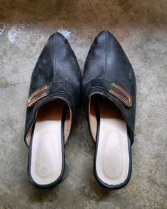 Stylish Black Mules