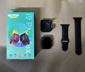 Laxasfit i9 Pro Max Smartwatch