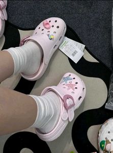 📍SALE📍Classic Buckle Crocs🎀