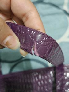 Stylish Purple Croc Embossed Shoulder Bag