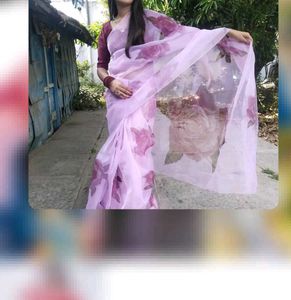 Elegant Pink Saree with Rose Print