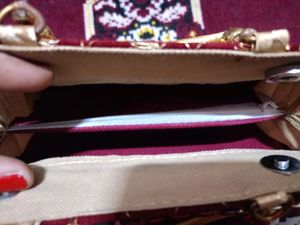 Handbag