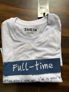 Trendy White Graphic Tee
