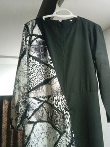 Chic Black Kurta with Animal Print Sleeves
