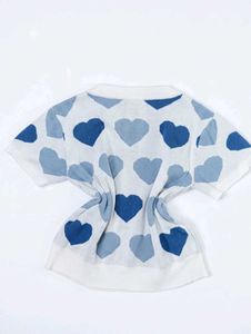 Cute Heart Print Knit Top