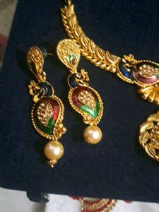 Golden Peaceful Beautiful Necklace And Earrings