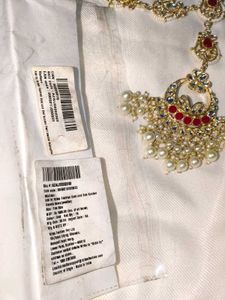 Elegant Pearl &amp; Stone Maang Tikka matha patti