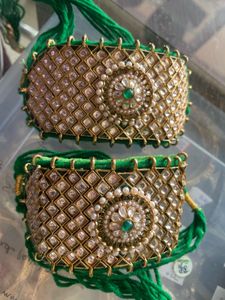 Exquisite Kundan &amp; Pearl Bajubandh