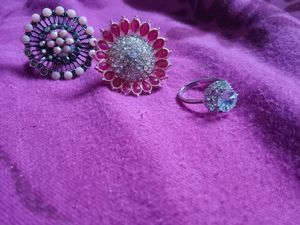 Earrings With Rings &amp; Nail Paint