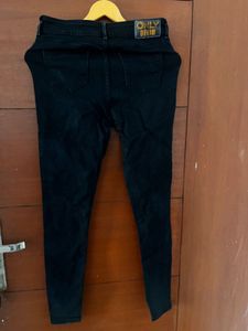only Black Skinny Jeans