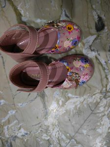 Sandal
