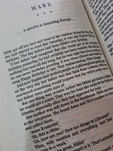 Sophie's World - Jostein Gaarder