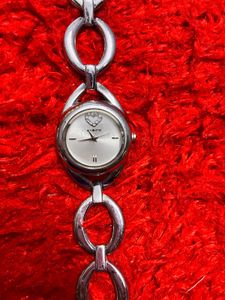 Elegant Silver Chain Women's Watch