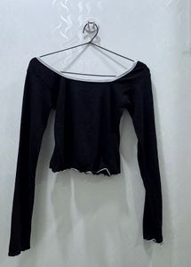 Black Off-Shoulder Long Sleeve Top