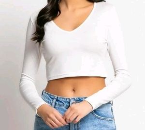 White Crop Top 🎀