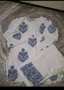 Elegant White &amp; Blue Embroidered Kurta Set