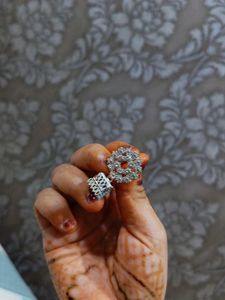 Sparkling Silver Stud Earring Set