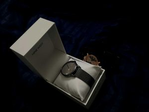 ⌚